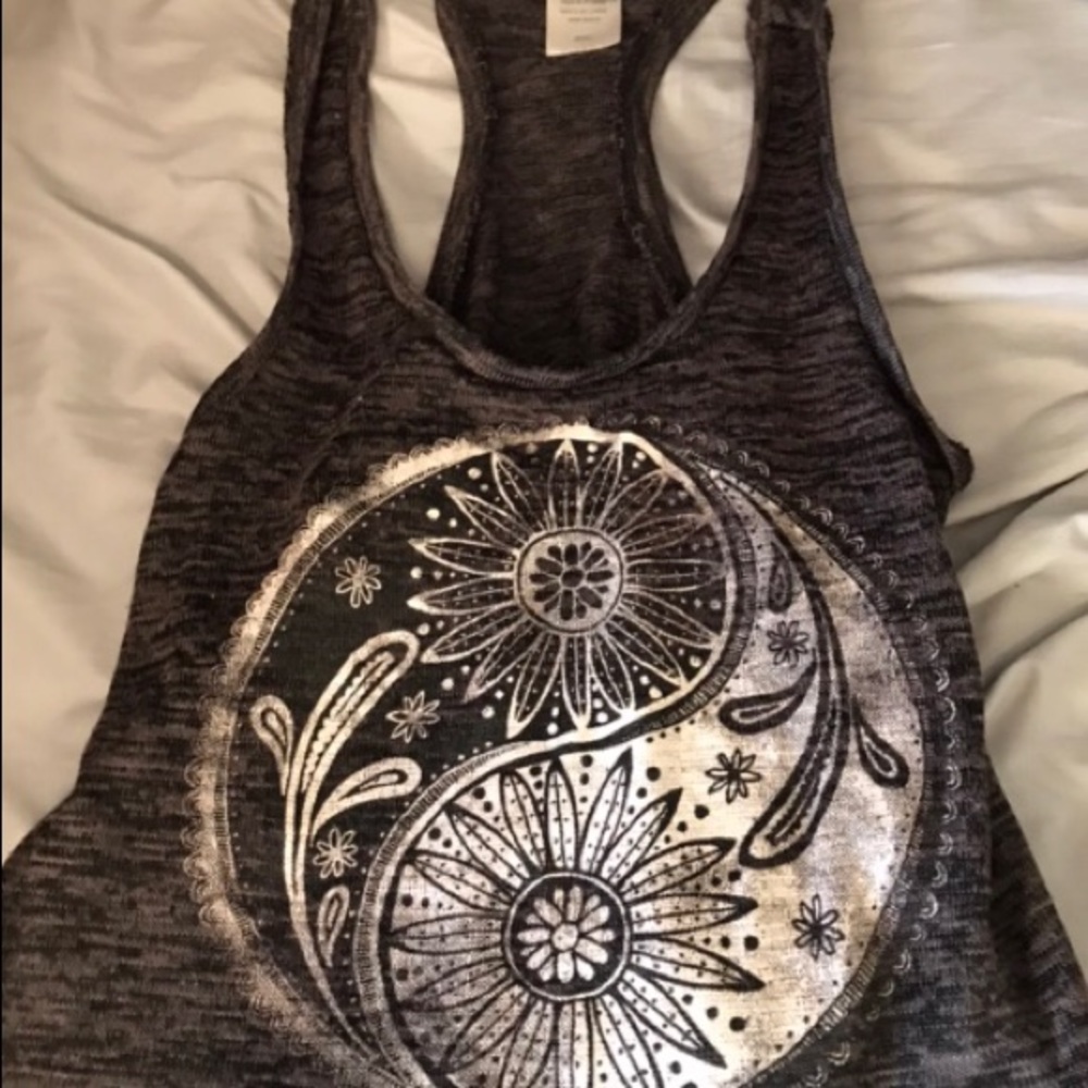 Ying Yang mandala tank